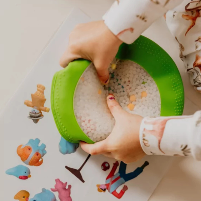 Jellystone Peekaboo Animais Quinta Brinquedo Sensorial | Farmácia d'Arrábida