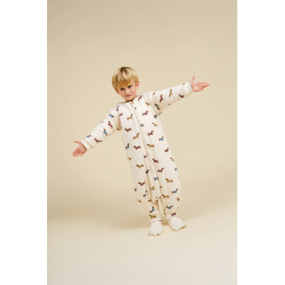 Molis&Co TOG 2.5 Pijama Macacão com Mangas Fancy Teckels 4-5A | Farmácia d'Arrábida