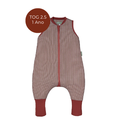 8436579286286 Molis&Co 1 Ano TOG 2.5 Pijama Macacão com Meias Removíveis Burgundy Stripes - Ideal para noites frias