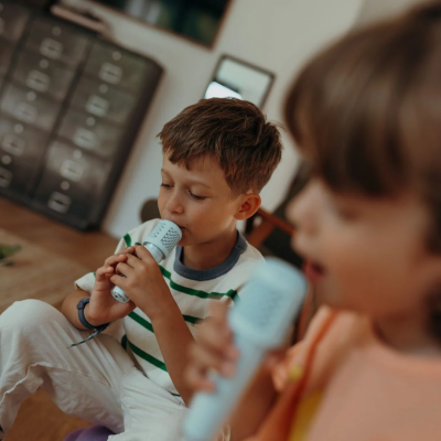 KIDYWOLF Kidykaraoke Coluna Karaoke com Microfones | Farmácia d'Arrábida