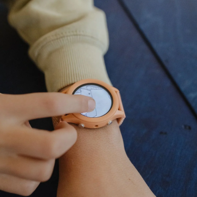KIDYWOLF K-Watch Smartwatch Salmão +8 Anos | Farmácia d’Arrábida