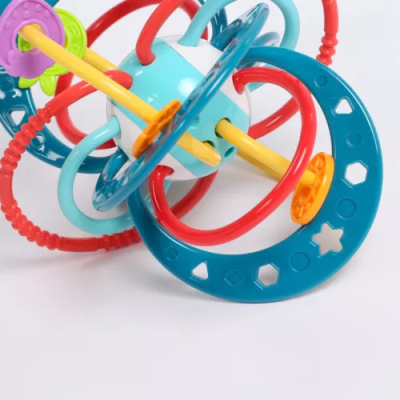 LUDI Hochet Planeta Brinquedo Sensorial Bebé | Farmácia d'Arrábida