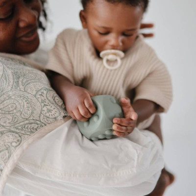 Mushie Brinquedo Dados Cambridge Blue e Shiftinf Toy +10M