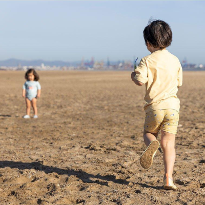 Monnëka Calção Banho Curto Crab Coral M 3-4Anos | Farmácia d'Arrábida