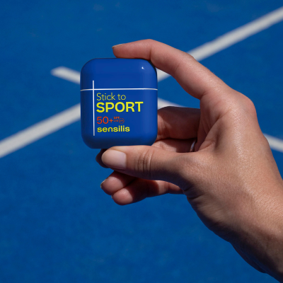 Sensilis Sun Photocorrection Stick To Sport SPF50+ 10g | Farmácia d'Arrábida