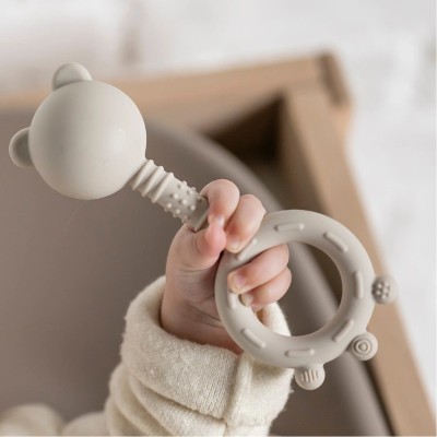 Nattou Mordedor e Roca Silicone Urso Argila | Farmácia d'Arrábida