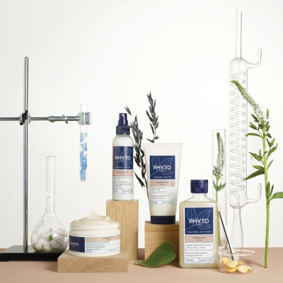 Phyto Kit Coloração Permamente 6.66 Castanho Claro Cereja Intenso | Farmácia d'Arrábida