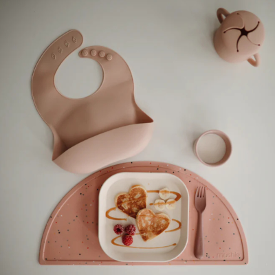 Mushie Copos para Refeições 225ml 6+ Meses Cor Blush | Farmácia d'Arrábida