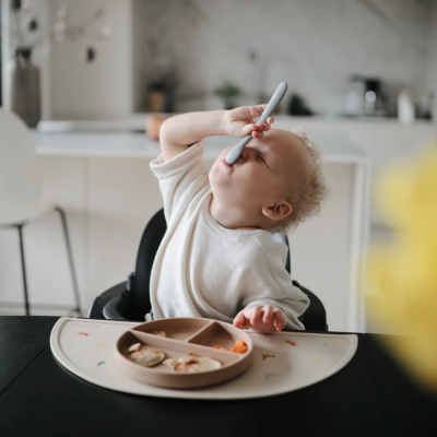 Mushie Colheres Alimentação Silicone 6+ Meses | Farmácia d'Arrábida