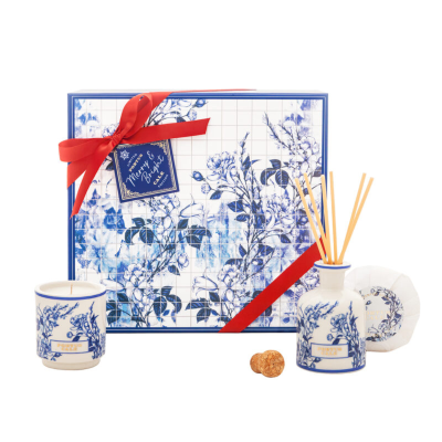 Castelbel Coffret Gold & Blue Natal 2025 | Sabonete, Vela e Difusor em Porcelana