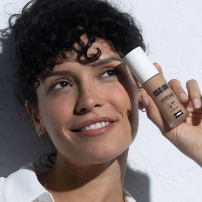 ISDIN Coverage SPF50+ 4.0 Golden 30g | Farmácia d'Arrábida