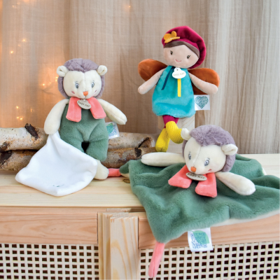 BABY NAT Mon Pantin Pomme de Pin Peluche Ouriço | Farmácia d'Arrábida