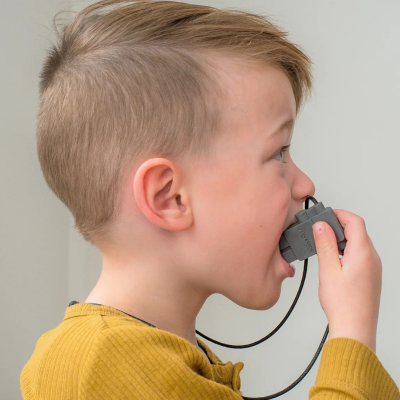 Jellystone Colar Mordedor Robô Azul +3Anos | Farmácia d'Arrábida