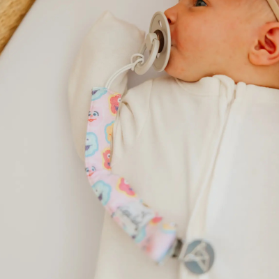 Copper Pearl Clipes para Chupeta Padrão Rua Sésamo | Farmácia d'Arrábida