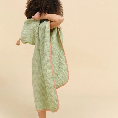Molis&Co Poncho Toalha com Capuz Green Splash 5-6A | Farmácia d'Arrábida