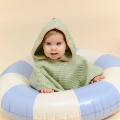 Molis&Co Poncho Toalha com Capuz Green Splash 1-2A | Farmácia d'Arrábida