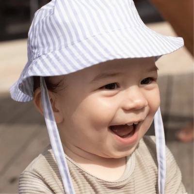 Swim Essentials Chapéu Sol 1-2A Riscas Azuis | Farmácia d'Arrábida