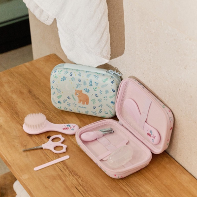 Miniland Squirrel Baby Kit Higiene Bebé 6 Acessórios | Farmácia d'Arrábida