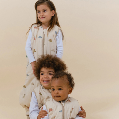 Molis&Co TOG 2.5 +3Anos Macacão Dormir sem Manga Dinos | Farmácia d'Arrábida