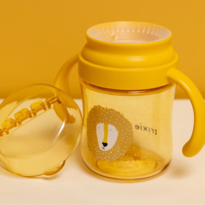 Trixie Copo 360º com Pegas Mr. Lion 6m+ | Farmácia d'Arrábida