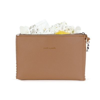 Pasito a Pasito Necessaire Icon Camel | Farmácia d'Arrábida