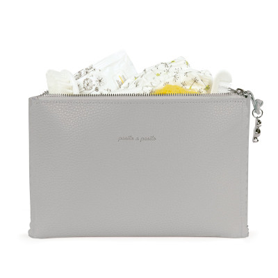 Pasito a Pasito Necessaire Icon Smoke 21cm | Farmácia d'Arrábida