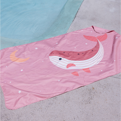 Monnëka Toalha de Praia Whale Pink Microfibra 160cm | Farmácia d'Arrábida