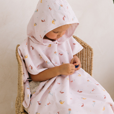 Monnëka Poncho de Praia Mermaid Cats S 60x60cm | Farmácia d'Arrábida