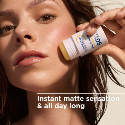 Bioderma Photoderm Stick Solar Invisível SPF50+ 15g | Farmácia d'Arrábida