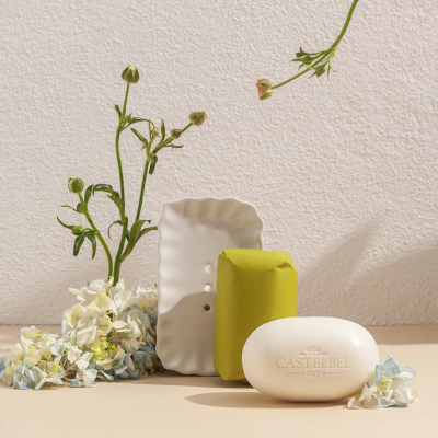 Castelbel Spring Blooms Sabonete com Saboneteira 150g | Farmácia d'Arrábida