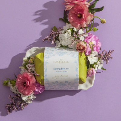 Castelbel Spring Blooms Sabonete com Saboneteira 150g | Farmácia d'Arrábida