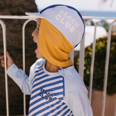 Monnëka Chapéu UV50+ Stripes Blues & Beyond 6-12M | Farmácia d'Arrábida
