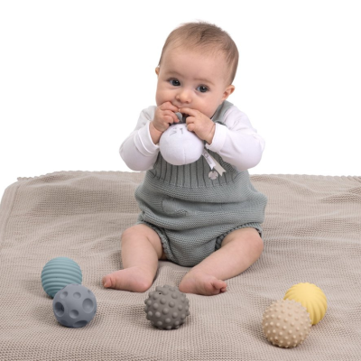 Chicco Anel de Dentição Coelhinho Doudou +0m 6 Bolas | Farmácia d'Arrábida