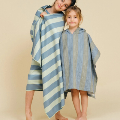 Molis&Co Toalha Microfibra Stripes Green and Blue 90x200cm | Farmácia d'Arrábida