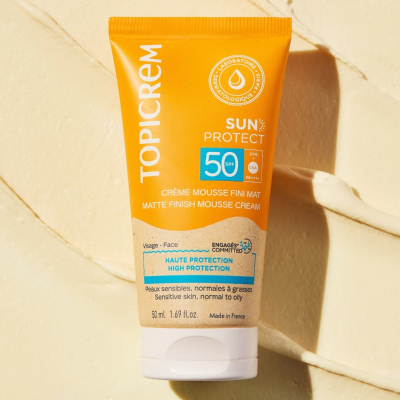Topicrem Sun Protect Creme Rosto Mousse Matificante SPF50 50ml | Farmácia d'Arrábida