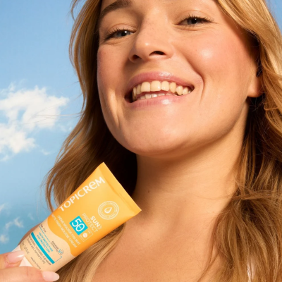 Topicrem Sun Protect Creme Rosto Mousse Matificante SPF50 50ml | Farmácia d'Arrábida