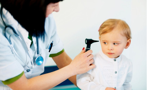 Como a lavagem nasal ajuda na prevenção de otites